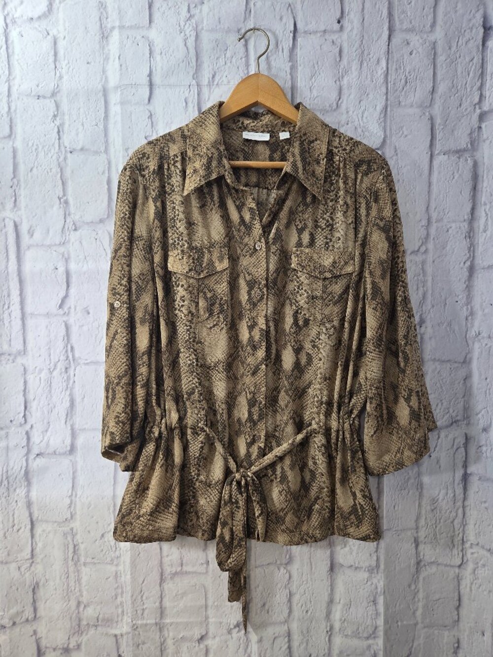 New York & Co XL Snakeskin Print Button Front Roll Tab Drawstring Belted Blouse